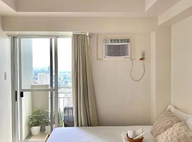 Tiny Infina Towers Near Anonas, Cubao, Katipunan Apartahotel 4*