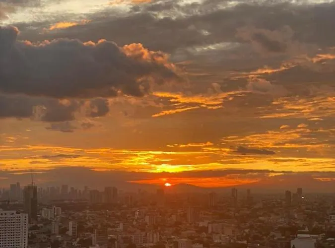 Tiny Infina Towers Near Anonas, Cubao, Katipunan 4* Manila